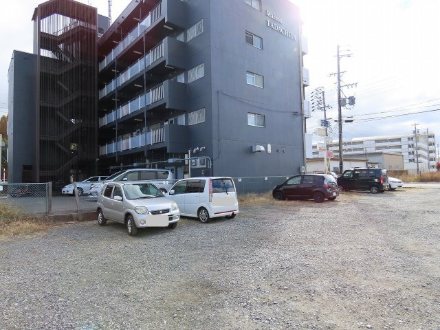 メゾンただちや