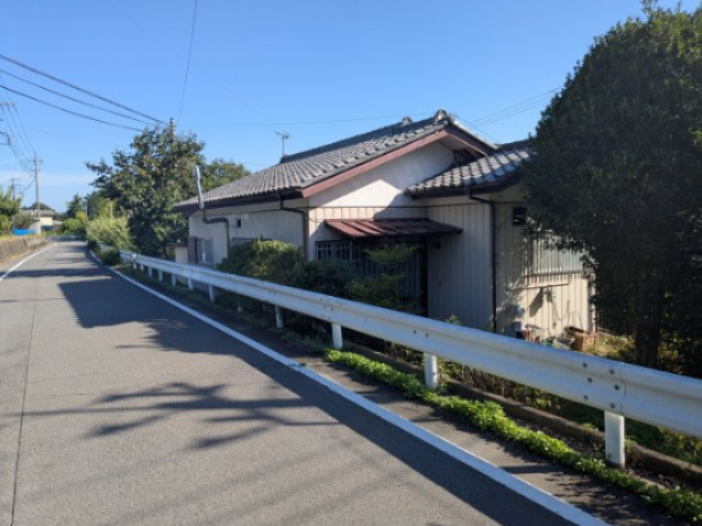 中古戸建　中里見町の前面道路含む現地写真|前面道路含む現地写真です