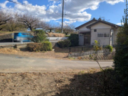 中古戸建　中里見町の庭|豊かな自然に囲まれた立地です。