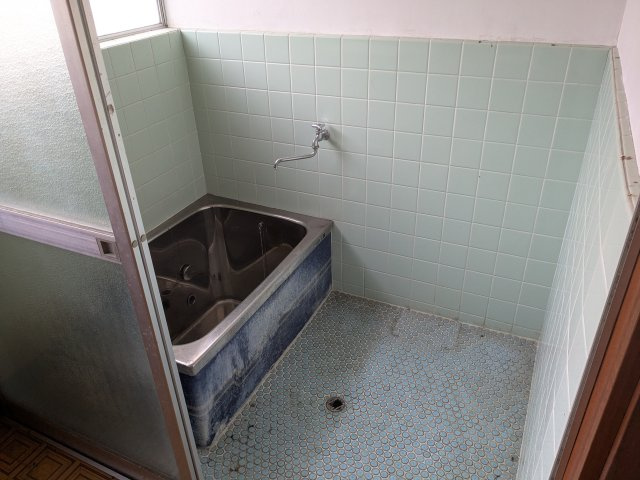 中古戸建　中里見町の浴室