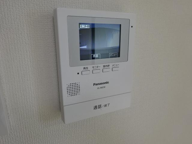 フォルマ日宇那の内装|カメラ付インターホン