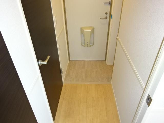 フォルマ日宇那の玄関|玄関