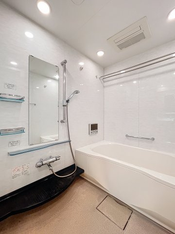 ファインフラッツ日本橋の浴室