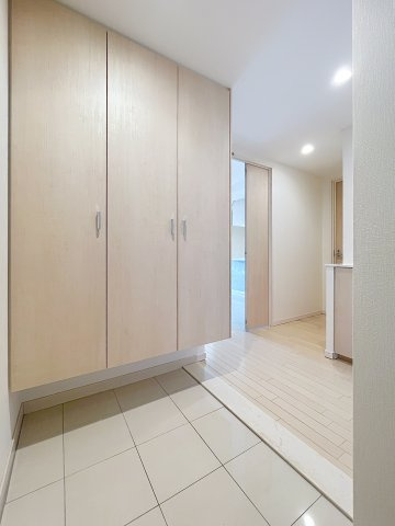 ファインフラッツ日本橋の玄関