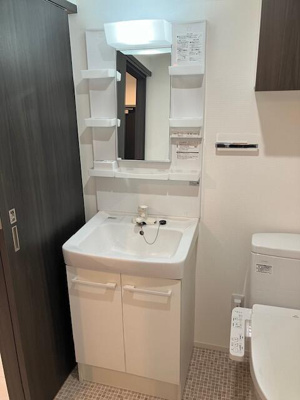 【洗面所】 | LEXE AZEST横濱関内 | 独立洗面♪