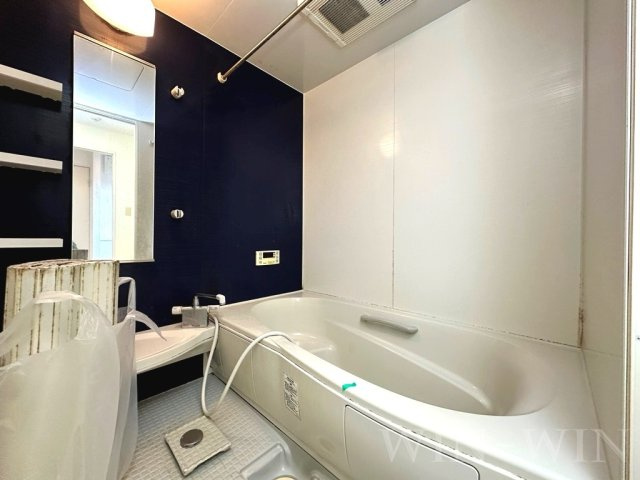 アドヴァンス・ライフ神野の浴室