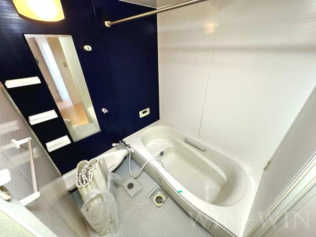 アドヴァンス・ライフ神野の浴室