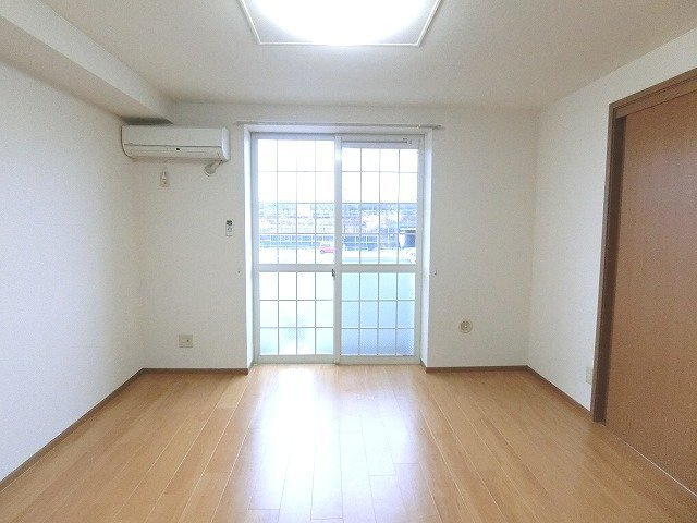 アルコバレーノ　Ａの居間・リビング