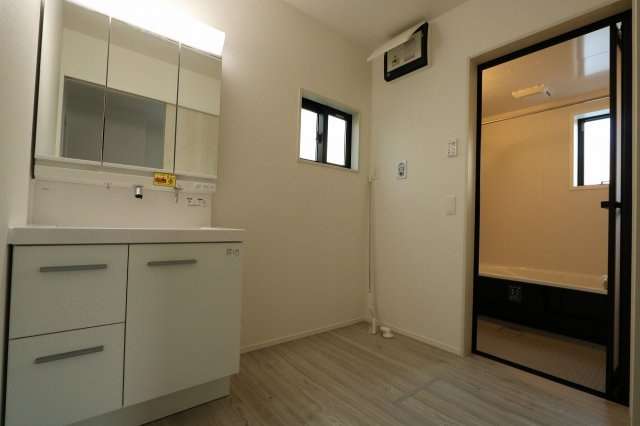 【独立洗面台】の画像