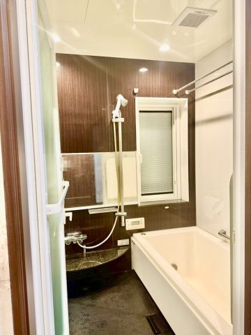 明石市大久保町茜3丁目の浴室|広々お風呂♪