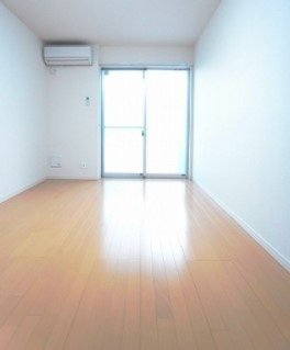 リブリ・アデーレの居間・リビング|別部屋参照写真