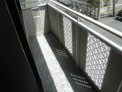 【バルコニー】 | アドゥニスハイツＢ棟