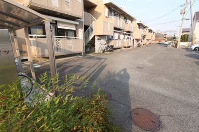 【駐車場】 | アドゥニスハイツＢ棟