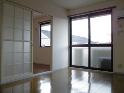 【居間・リビング】 | アドゥニスハイツＢ棟