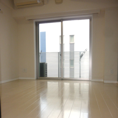 【居間・リビング】 | ステーションフロント両国