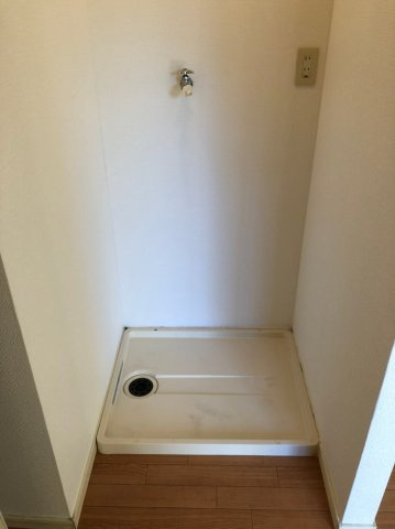 サンライズコーポの設備|室内洗濯機置き場