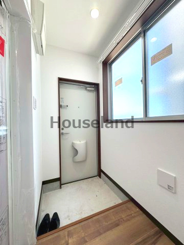 TJ鳴神2　C棟の玄関