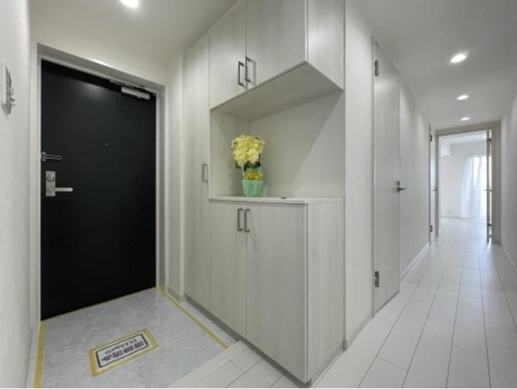 勝田台パークホームズ弐番館の玄関|ゆったりとした玄関です