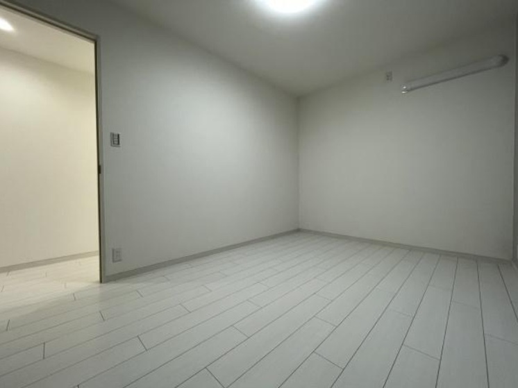 勝田台パークホームズ弐番館の洋室|広々とした洋室です