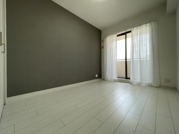 勝田台パークホームズ弐番館の洋室|広々とした洋室です