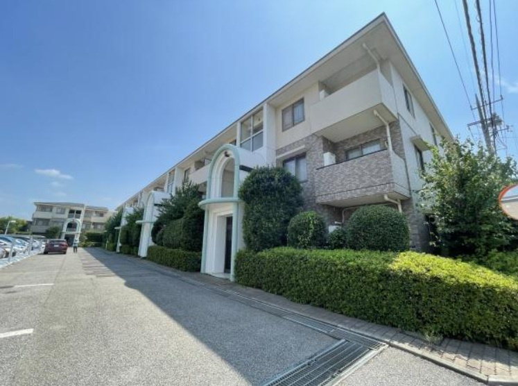 勝田台パークホームズ弐番館の外観|外観は落ち着いています