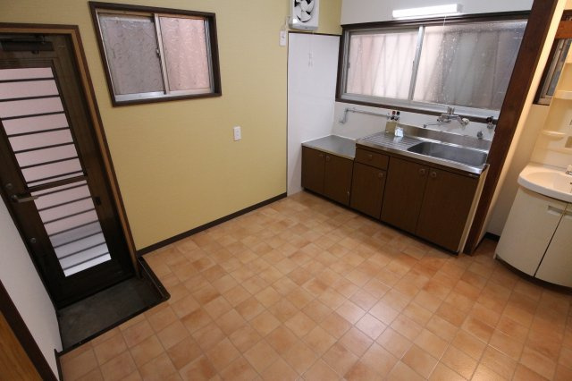 星が丘２丁目戸建の居間・リビング