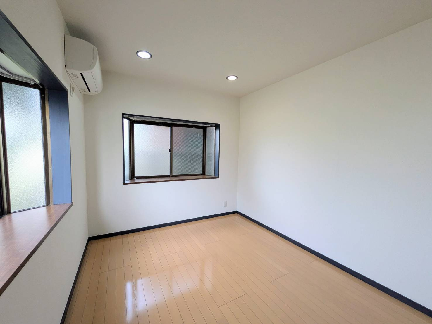 Ｔハウスの居間・リビング