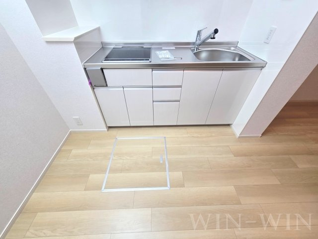 エアリー若松 Ⅲのキッチン|イメージ（同施工会社同一モデルの写真です）