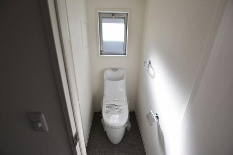 アソシエール文京白山のトイレ