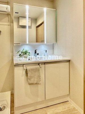 【駐車場】 | ダイアパレス東綾瀬 | 【敷地内駐車場】最新の空き状況や費用などの詳細は担当スタッフまでお問い合わせください。