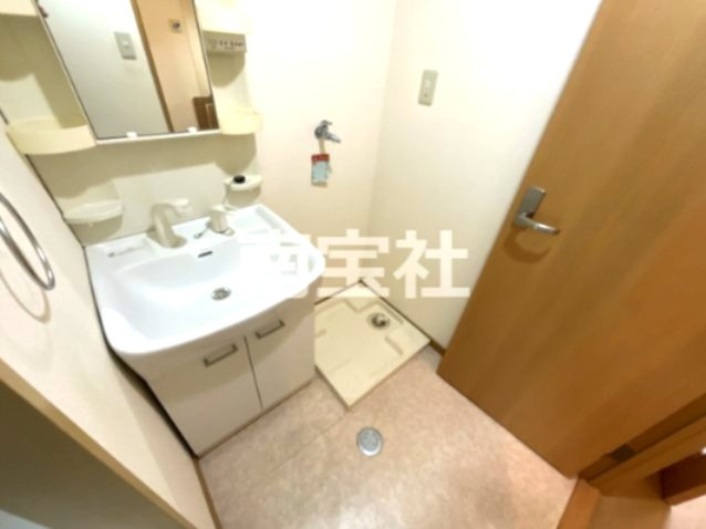 【洗面所】