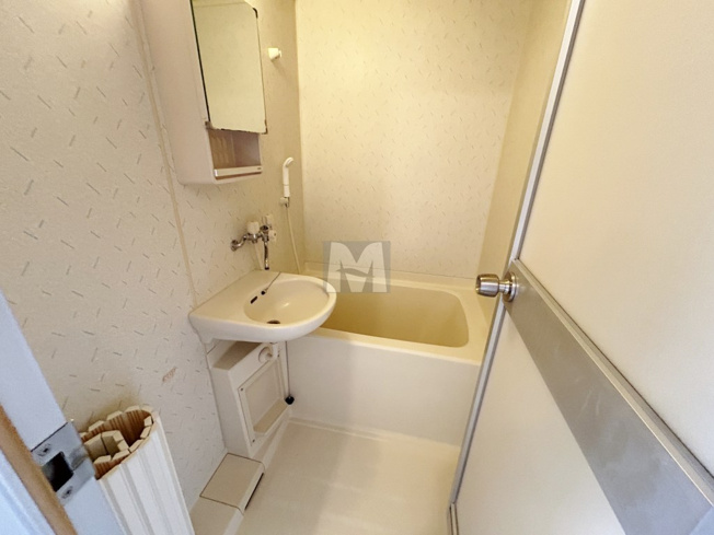 【浴室】 | ファミーユ新田