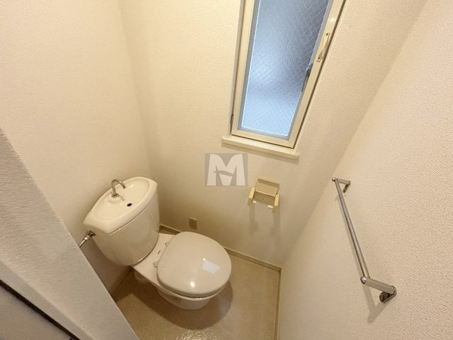 【トイレ】 | ファミーユ新田