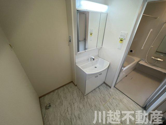 保育園等生活施設徒歩圏の独立洗面台|その他比較物件もご案内可能です