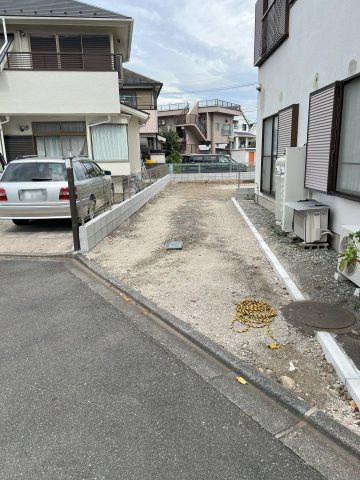 福生市熊川　土地全1区画の前面道路含む現地写真