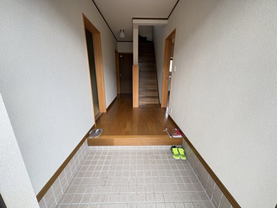 【玄関】 | 丹波篠山市今田町上小野原　戸建