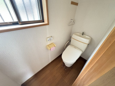 【トイレ】 | 丹波篠山市今田町上小野原　戸建 | 1階のトイレです