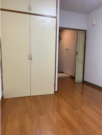 イトウハウス　ペット相談　駅近　フローリングの居間・リビング