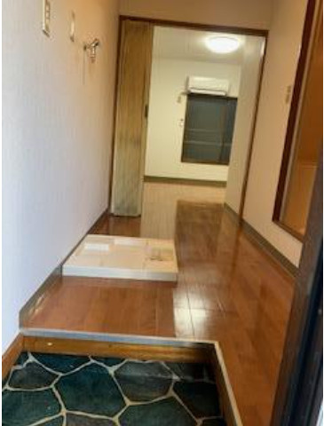 イトウハウス　ペット相談　駅近　フローリングの玄関