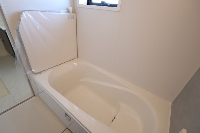 《仲介手数料無料》西区大字宝来369-1新築一戸建てリーブルガーデンの浴室