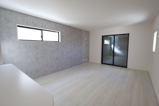 《仲介手数料無料》西区大字宝来369-1(1号棟)新築一戸建てリーブルガーデン