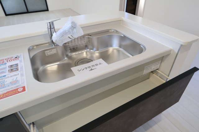 《仲介手数料無料》西区大字宝来369-1新築一戸建てリーブルガーデンのキッチン