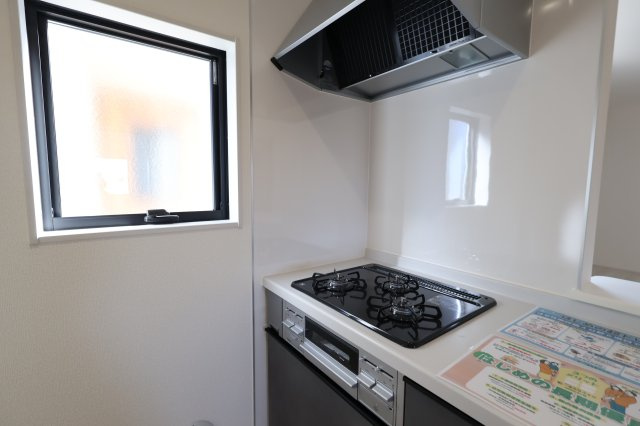 《仲介手数料無料》西区大字宝来369-1新築一戸建てリーブルガーデンのキッチン