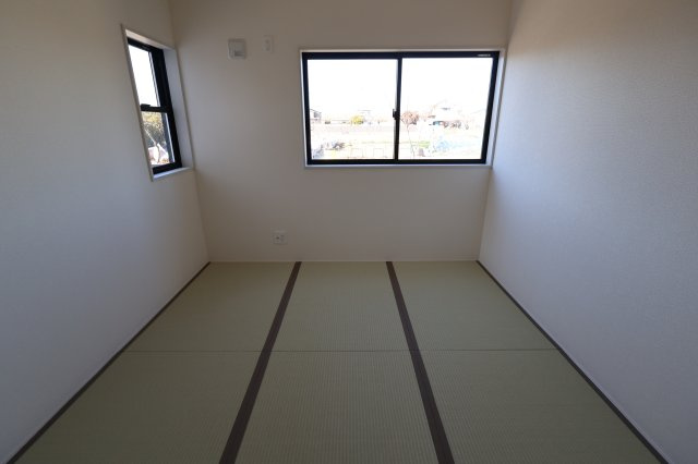 《仲介手数料無料》西区大字宝来369-1新築一戸建てリーブルガーデンの和室