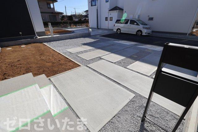 《仲介手数料無料》西区大字宝来369-1新築一戸建てリーブルガーデンの駐車場
