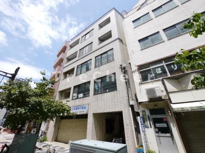 JLBグランエクリュ板橋区役所前の外観