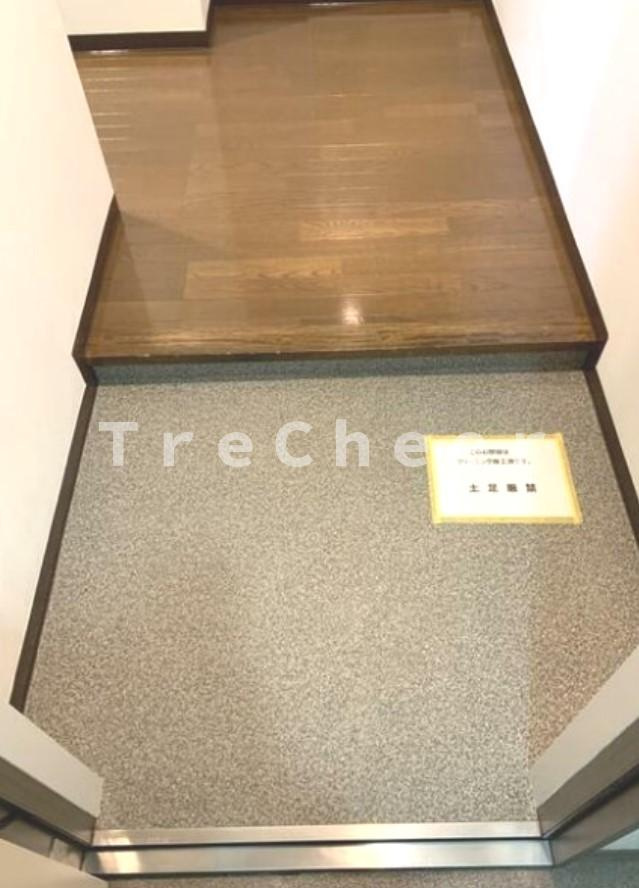 JLBグランエクリュ板橋区役所前の玄関