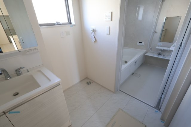 《仲介手数料無料》西区大字宝来369-1(6号棟)新築一戸建てリーブルガーデン