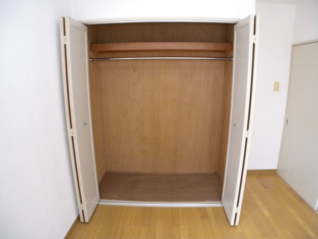 シャトラン高月の収納