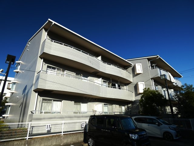 シャトラン高月の外観
